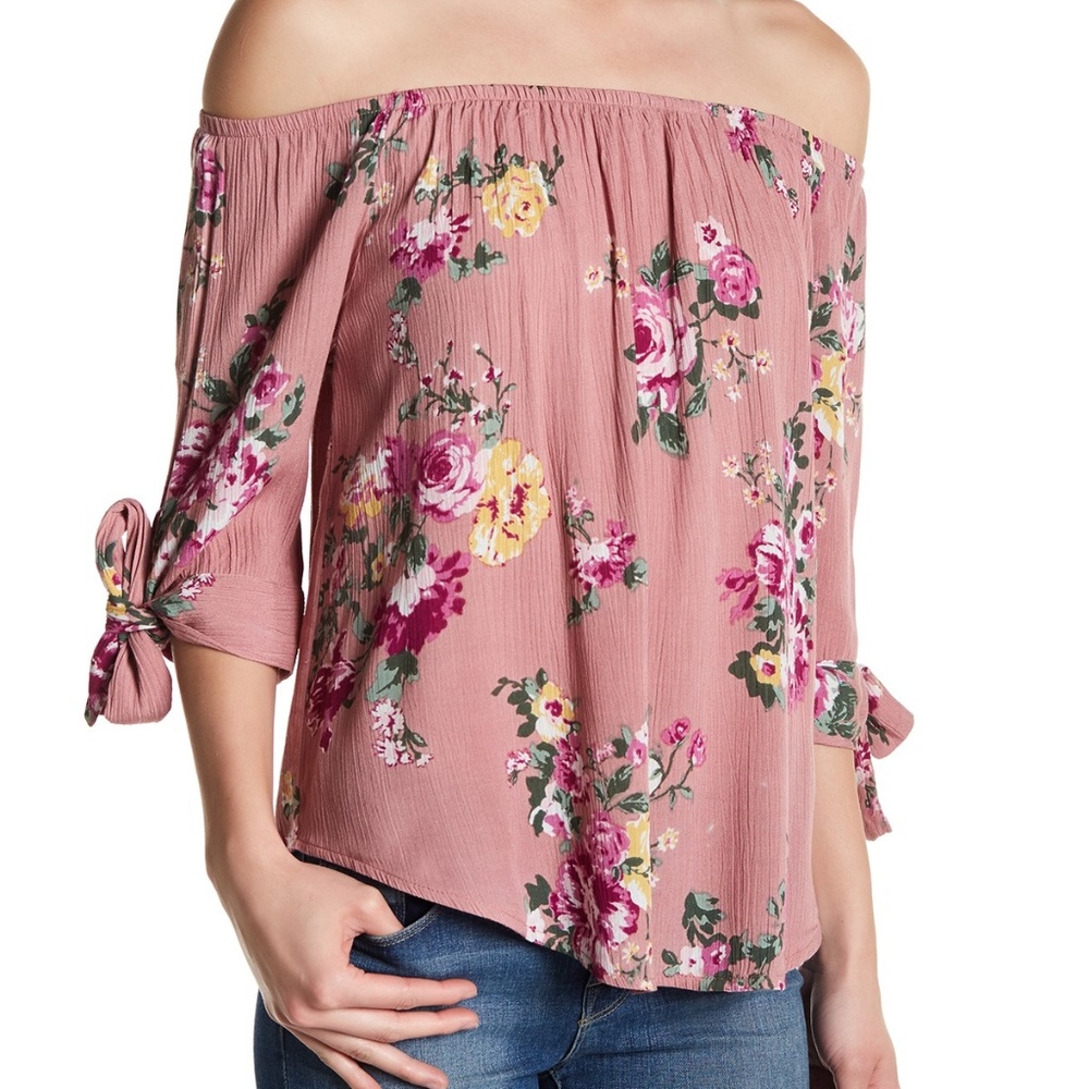 COPY - Nordstrom Off-the-Shoulder Floral Top